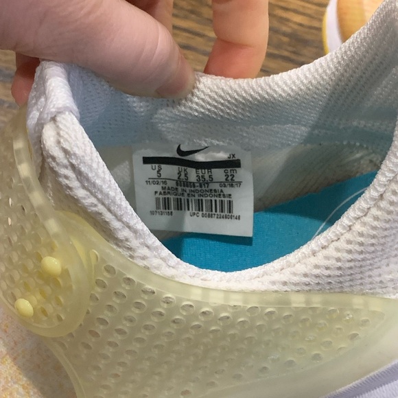 Good Condition Nike Women’s Sock Dart Shoes White/Orange Glow/Yellow Size 5 - Picture 9 of 15